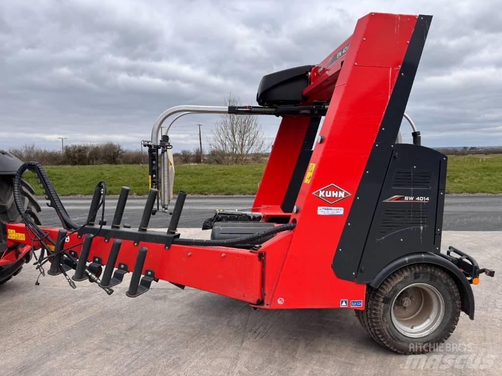 Kuhn SW4014 牧草包膜机