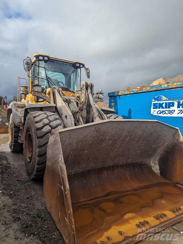Volvo L 120 H 轮式装载机