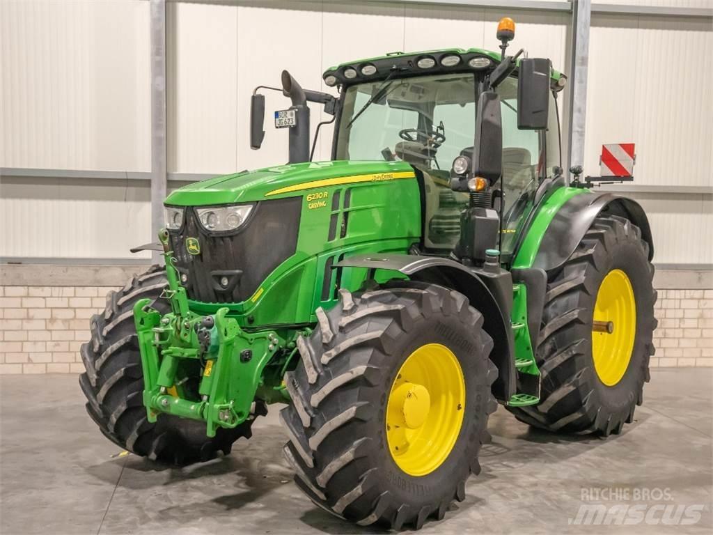 John Deere 6230R 拖拉机/农用车
