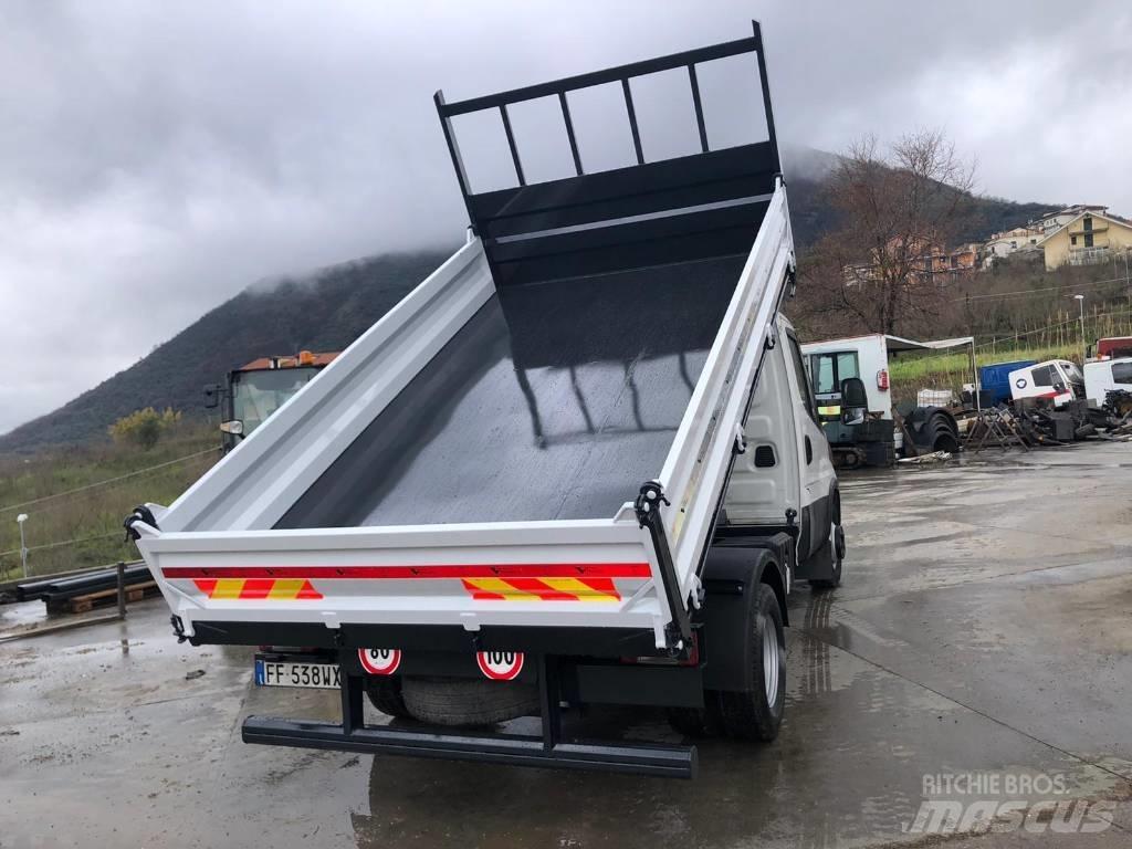 Iveco Daily 35C17 自卸式货车