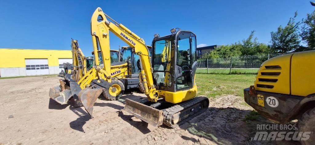 Komatsu PC 26 MR 小型挖掘机