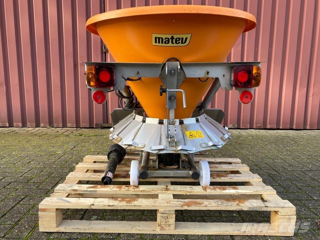 Matev SPR-H/M 125 压实曳引机附件
