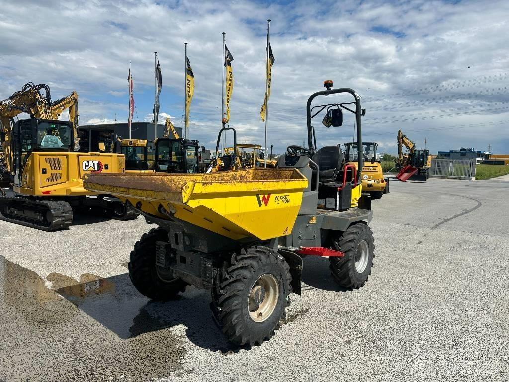 Wacker Neuson DW 30 翻斗车\公路型自卸车