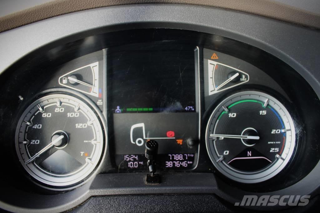 DAF XF 480 FAR 厢式货车