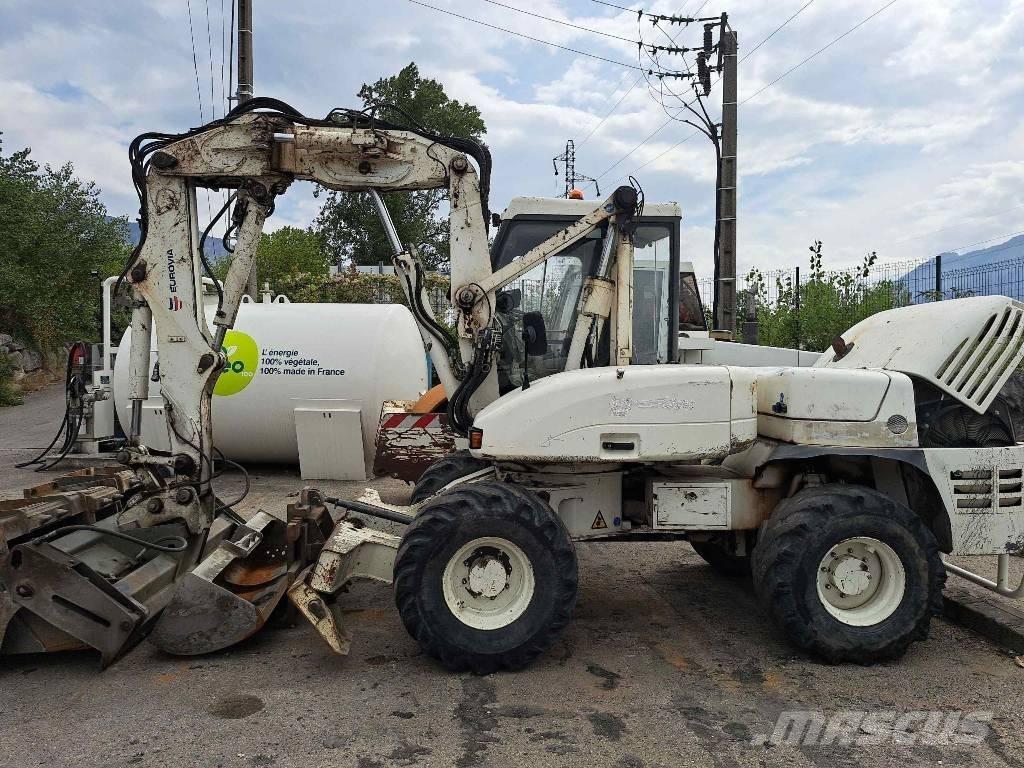 Mecalac 12 MTX 轮式挖掘机