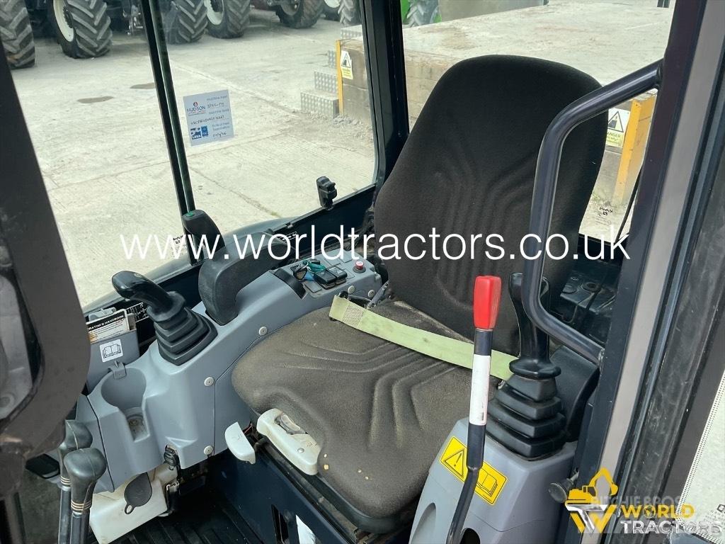 Kubota U 27-4 小型挖掘机