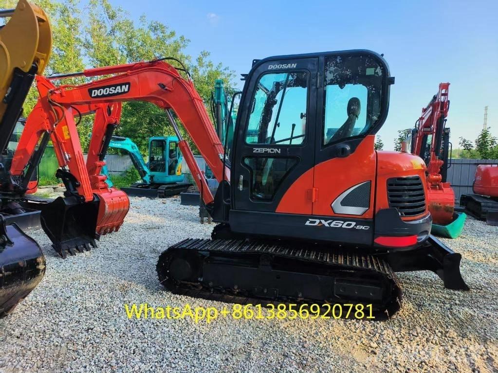 Doosan DX 60 小型挖掘机