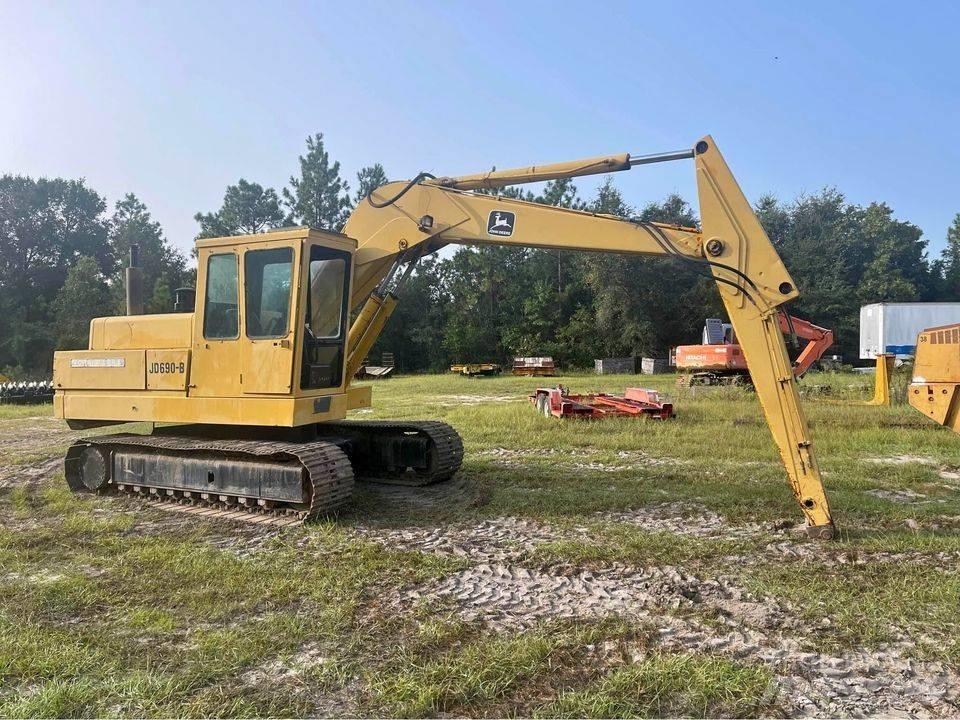 John Deere 690 B 履带挖掘机