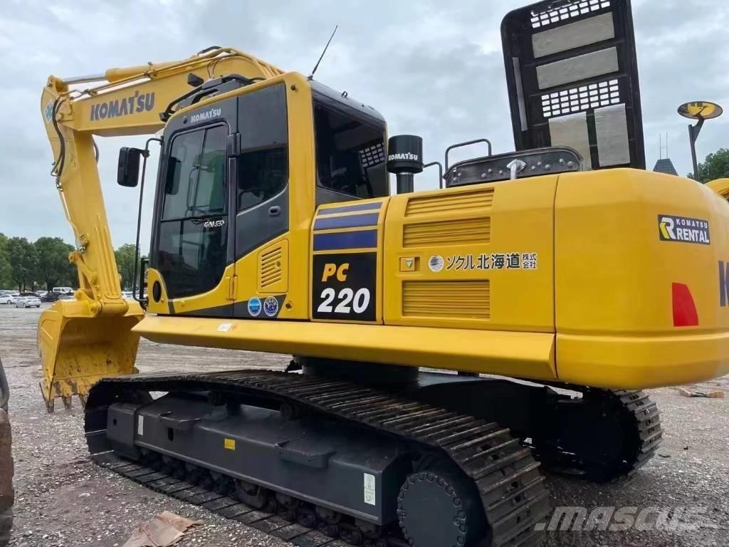 Komatsu PC220-8 履带挖掘机