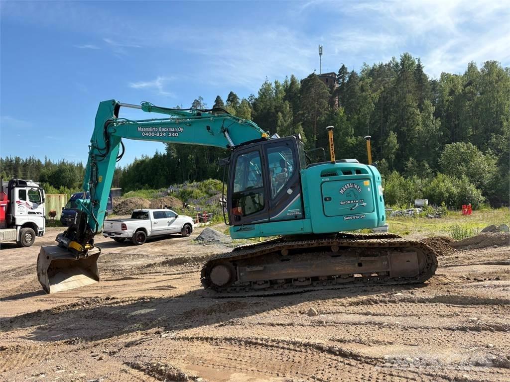Kobelco SK230SRLC 履带挖掘机