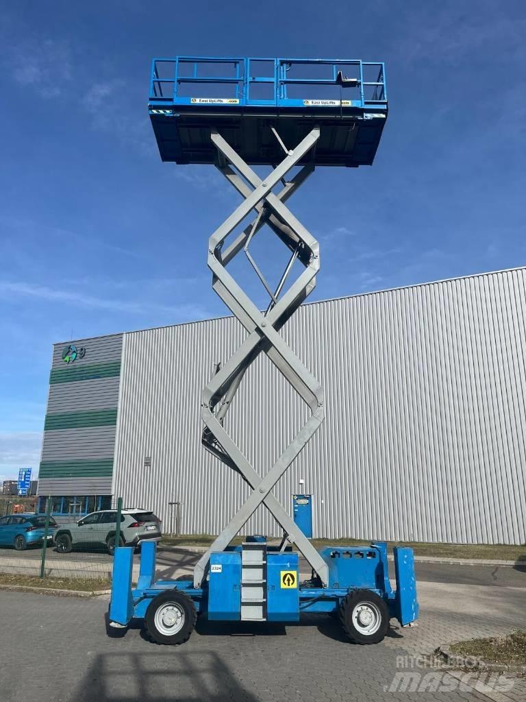 Genie GS 3384 RT 剪叉式升降机