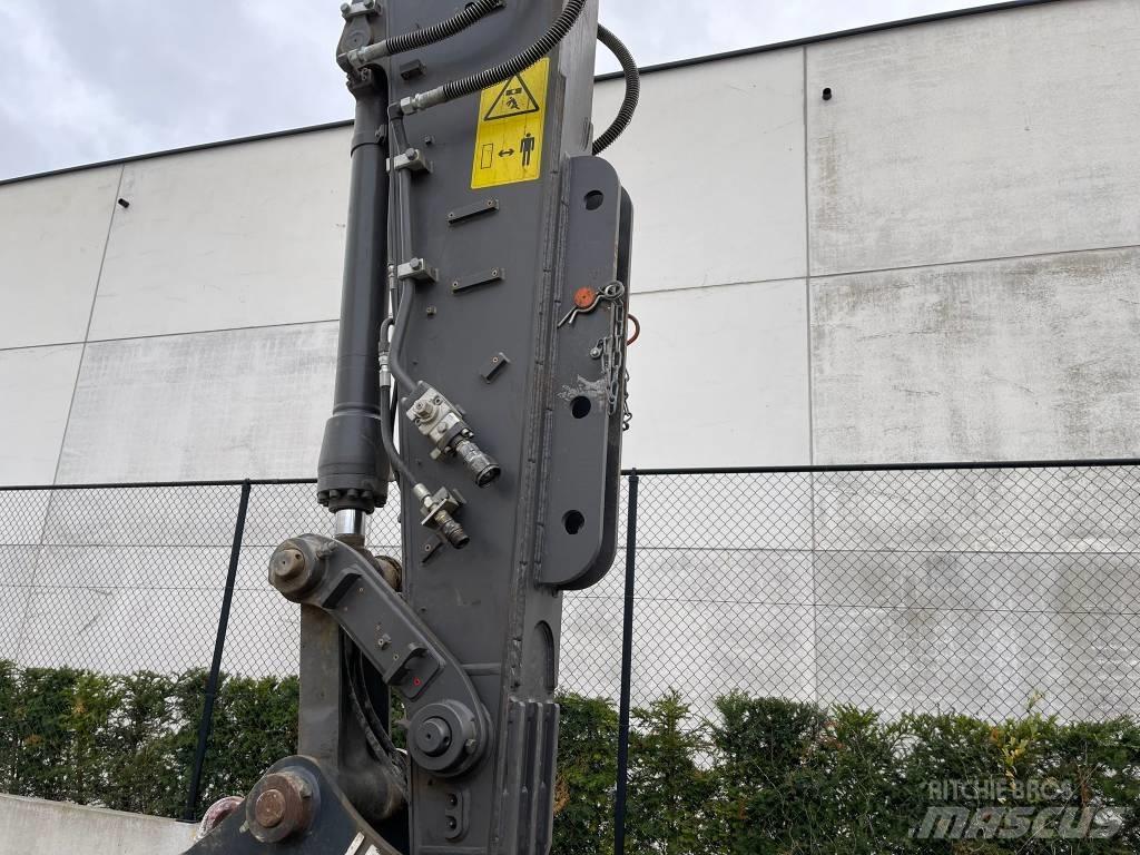 Volvo ECR145EL 移动式筛分机