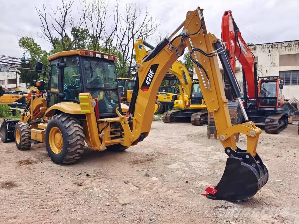 CAT 420 F 反铲装载机