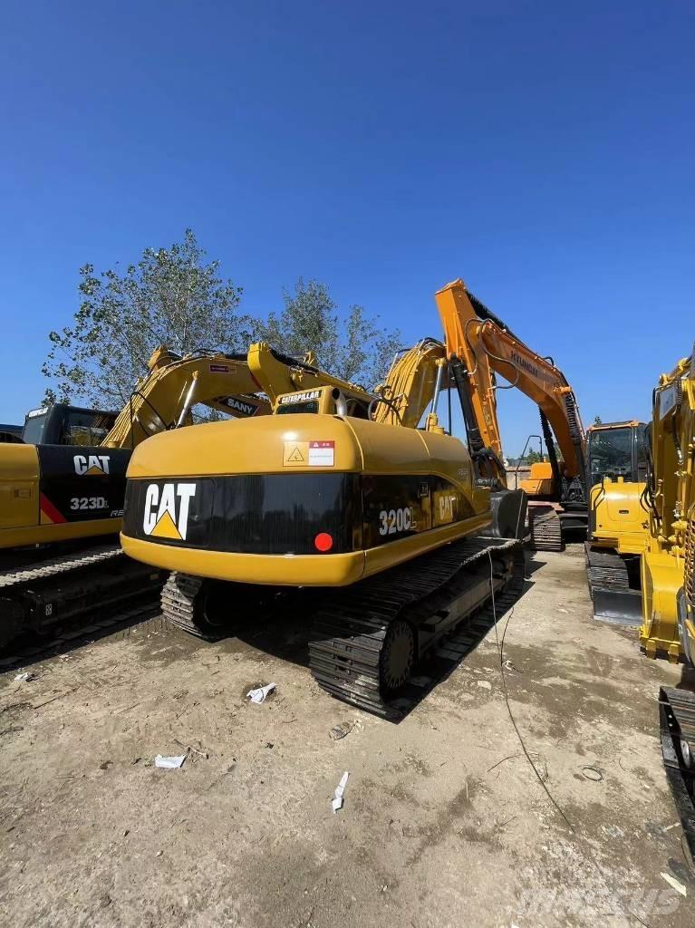 CAT 320 GC 履带挖掘机