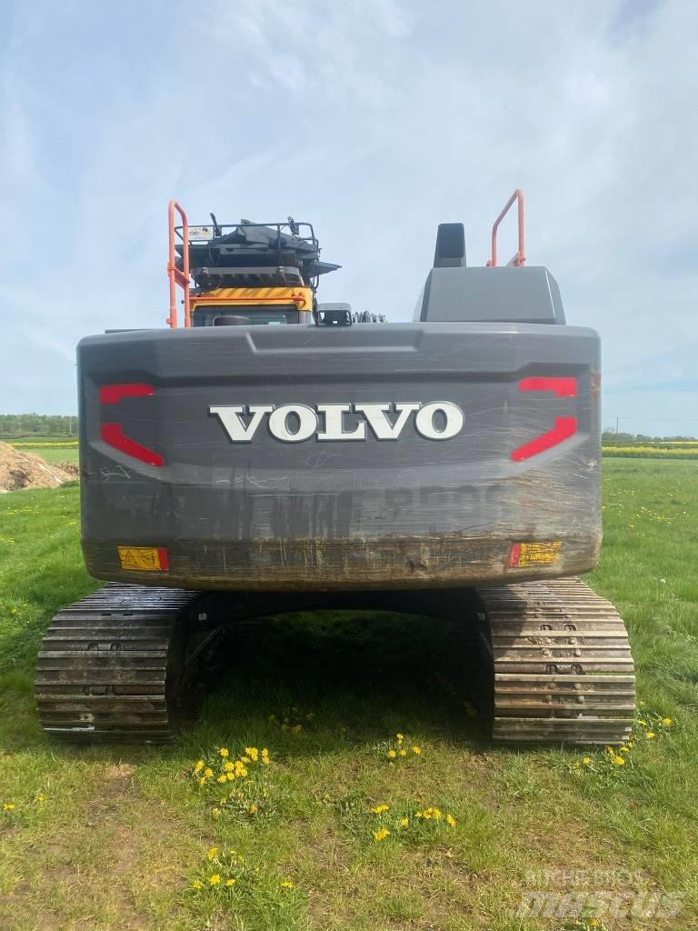 Volvo EC 220 EL 履带挖掘机