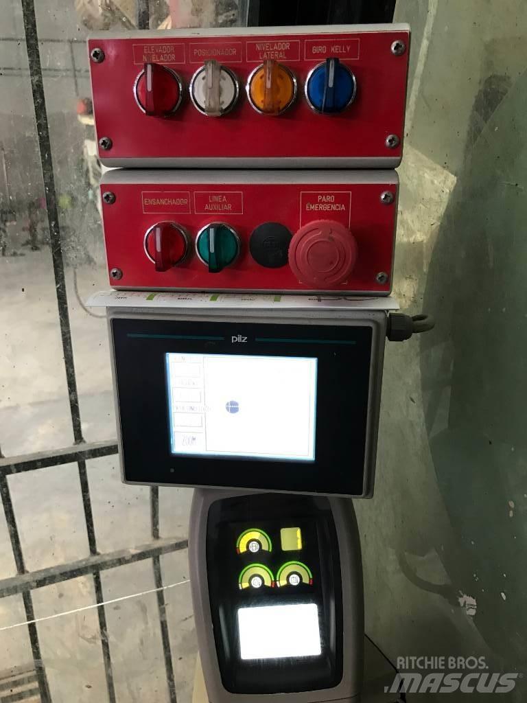 CAT 330 C 履带挖掘机