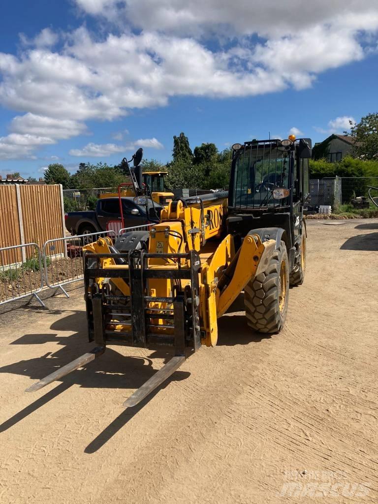 JCB 535 V 125 伸缩臂叉装车|叉装车