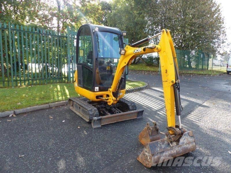 JCB 8018 小型挖掘机