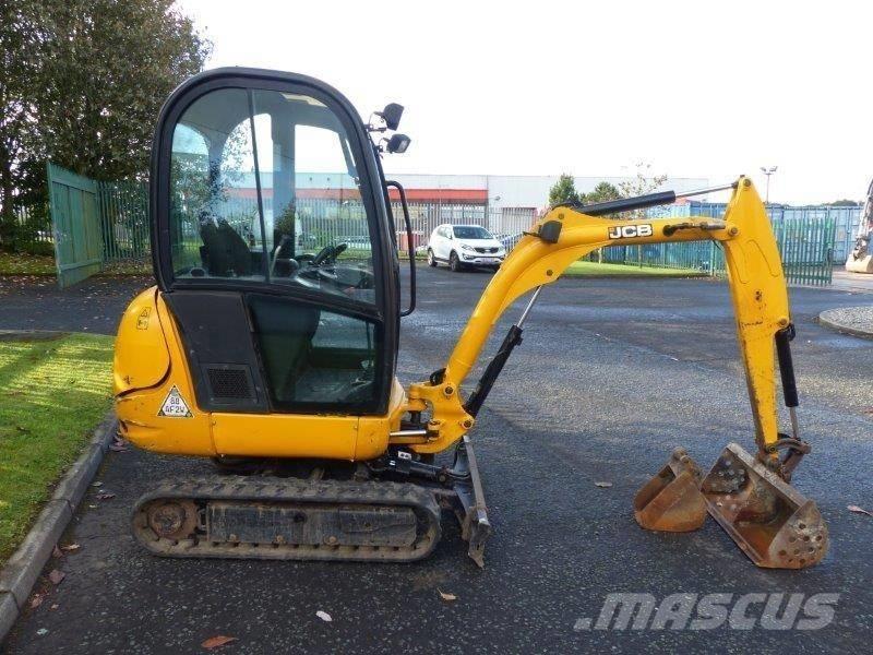 JCB 8018 小型挖掘机