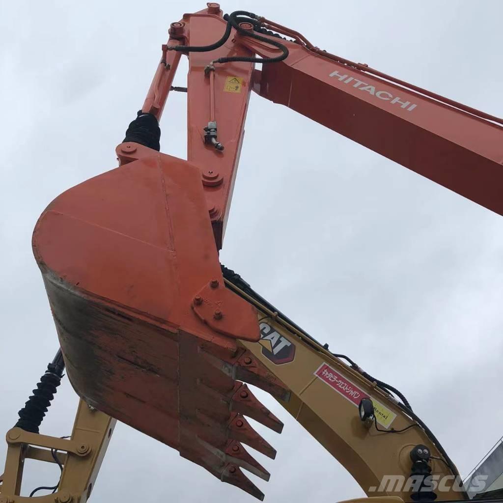 Hitachi ZX 70 小型挖掘机