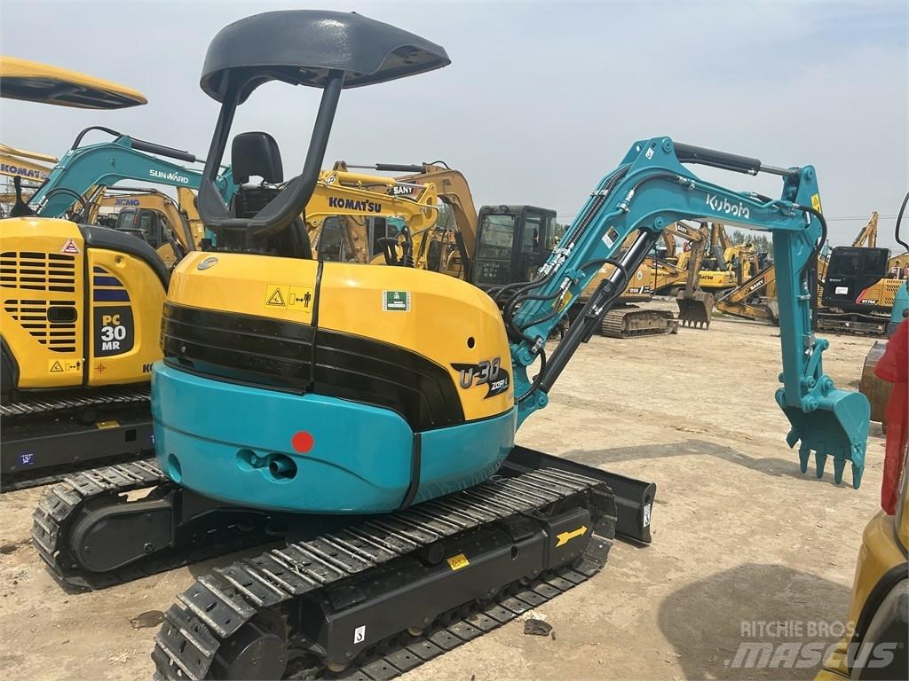 Kubota U 30 小型挖掘机