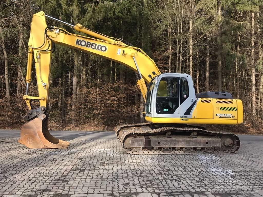 New Holland E 215 B 履带挖掘机
