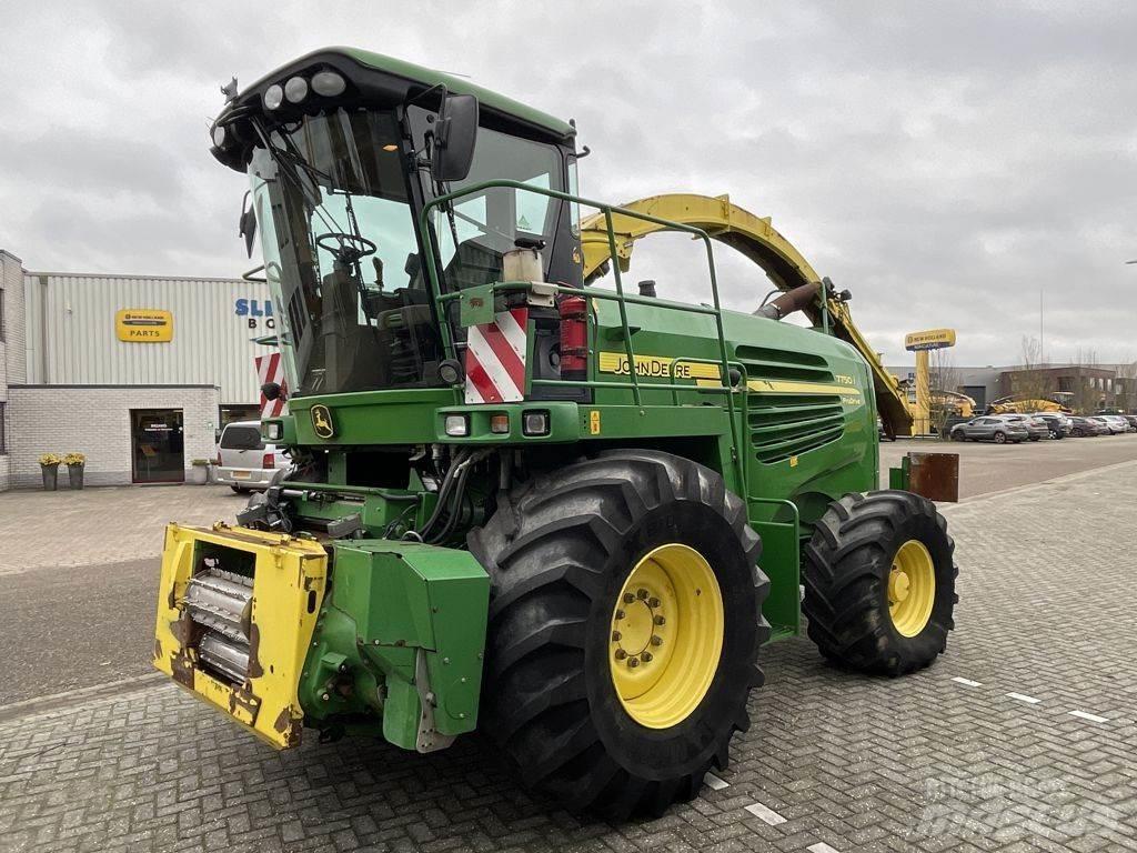 John Deere 7750I 自走式青贮饲料收割机