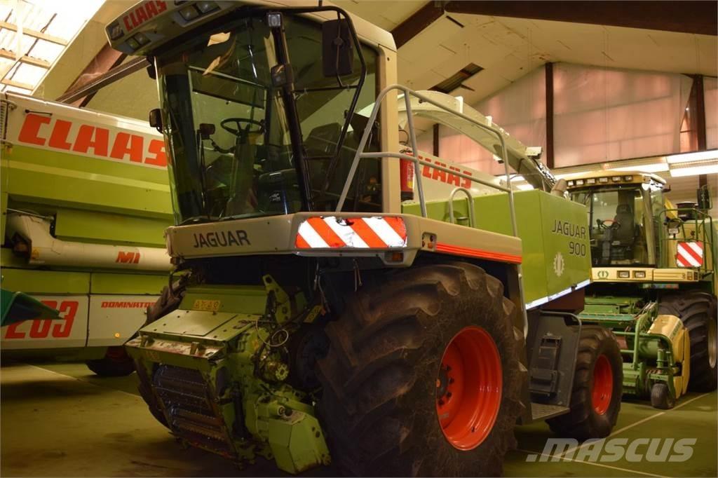 CLAAS Jaguar 900 自走式青贮饲料收割机