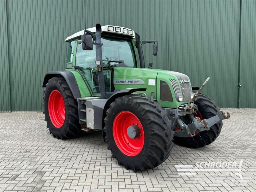Fendt 712 VARIO 拖拉机/农用车