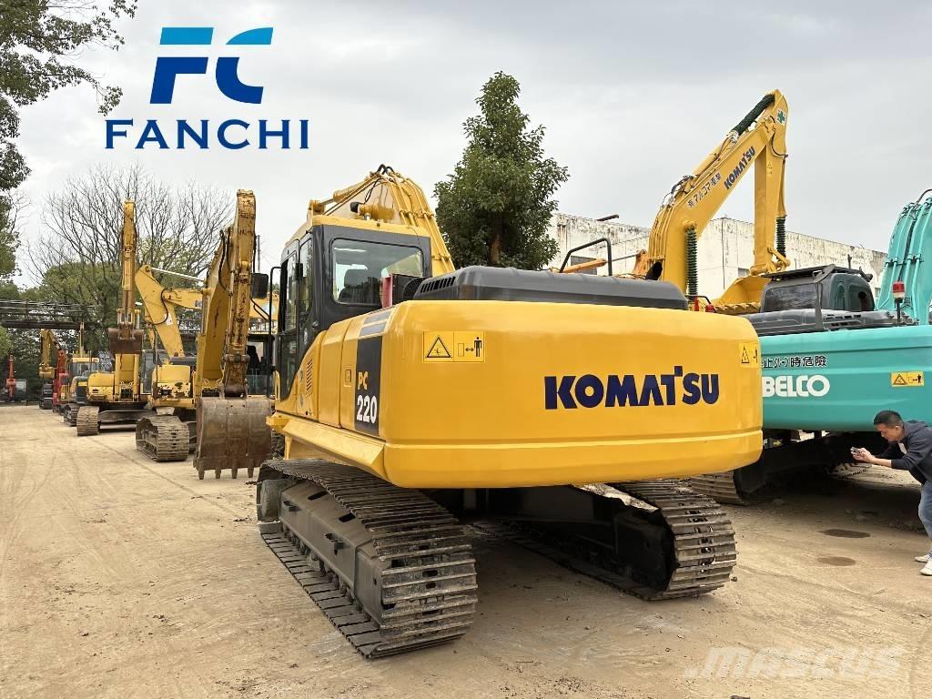 Komatsu PC 220 履带挖掘机