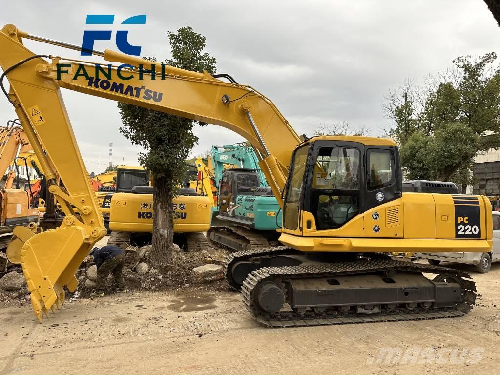 Komatsu PC 220 履带挖掘机