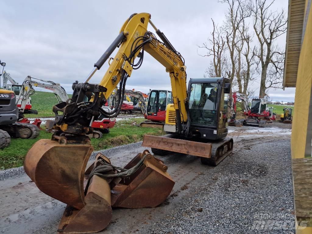 New Holland E60C 小型挖掘机