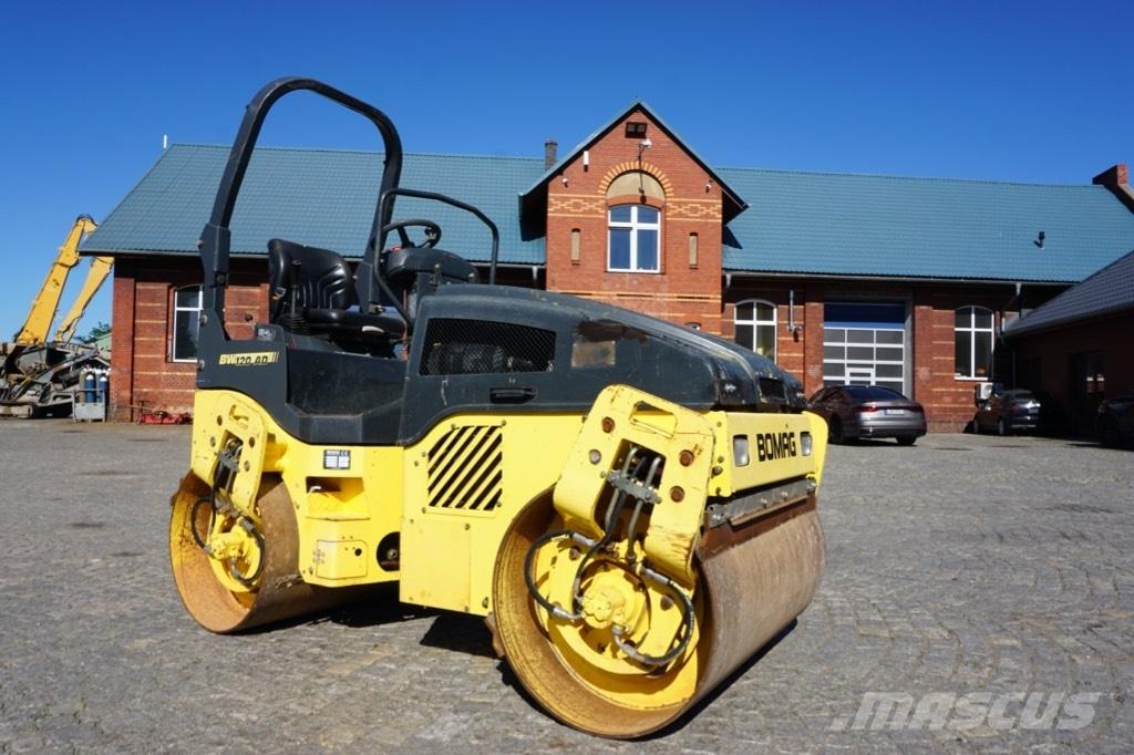 Bomag BW 120 AD-4 双轮压路机