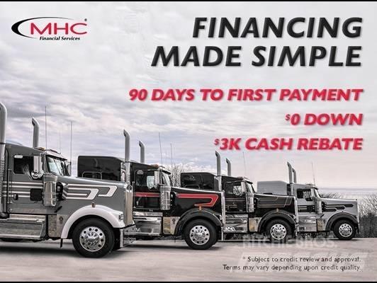 Kenworth W 900 牵引车