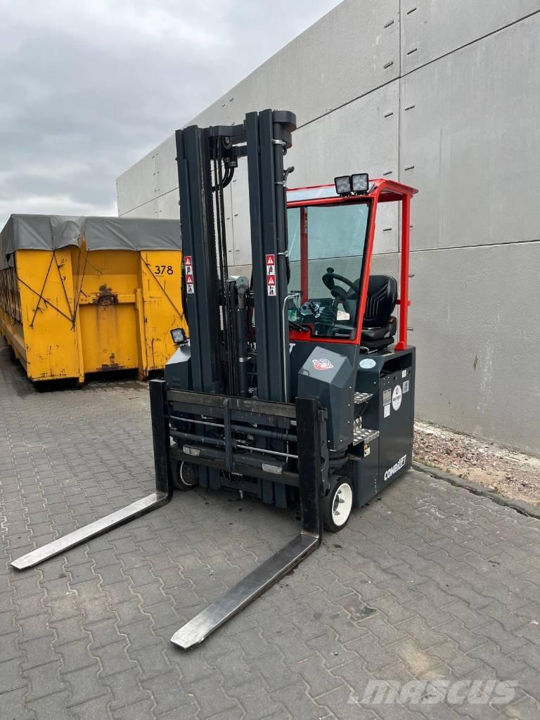 Combilift CBE3000 侧卸式铲车