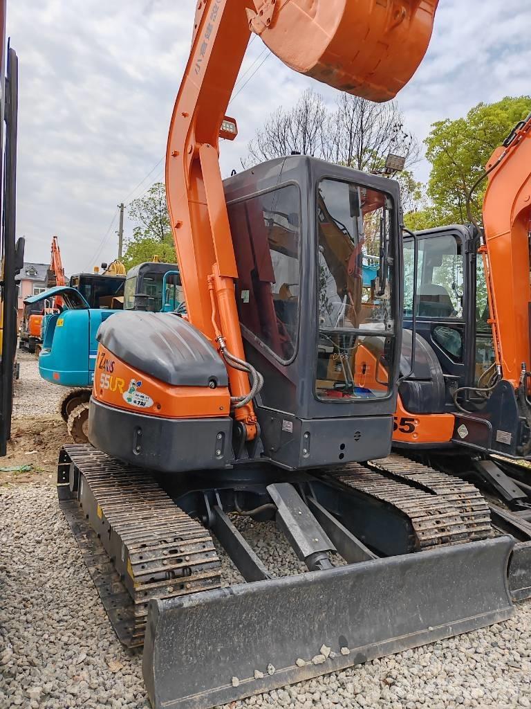 Hitachi ZX55 小型挖掘机