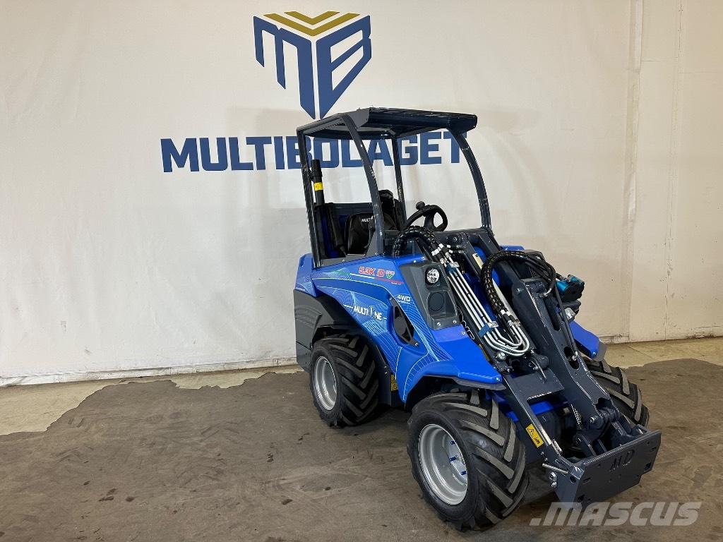 MultiOne 5.3K iDS 多功能装载机