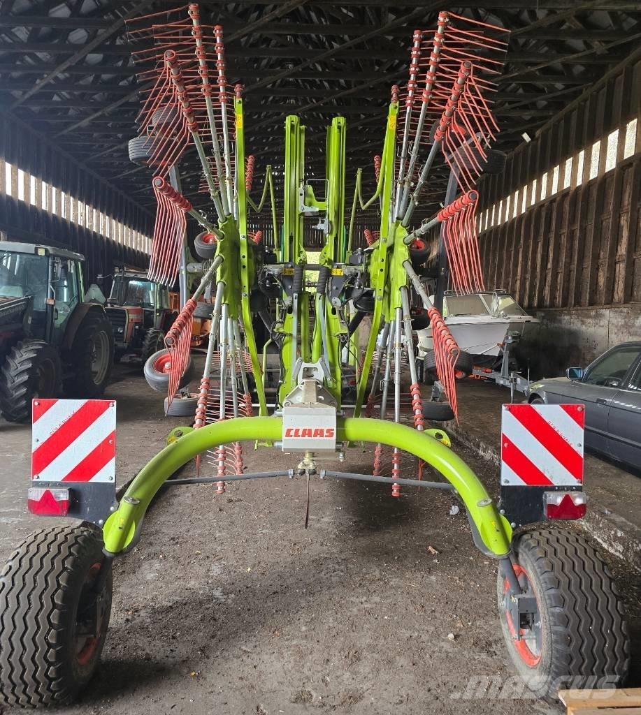 CLAAS Liner 3100 料堆整形机
