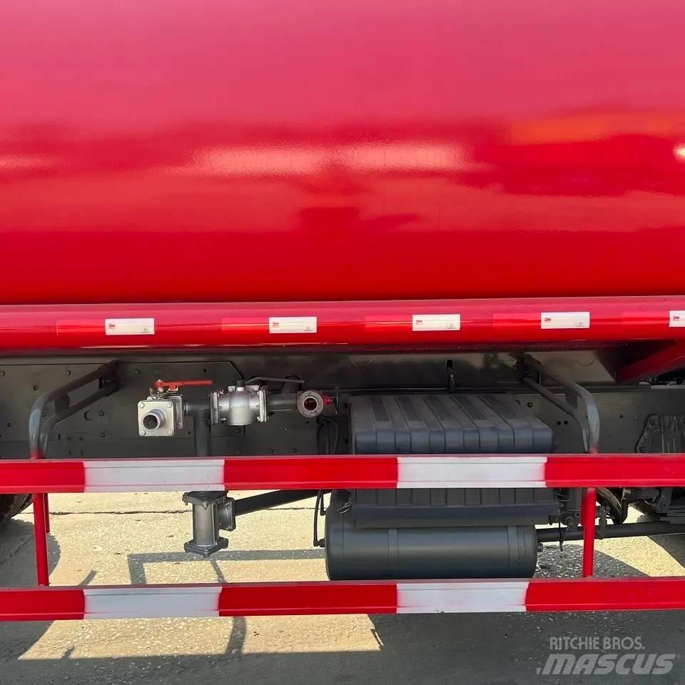 Howo 375 6x4 水罐车