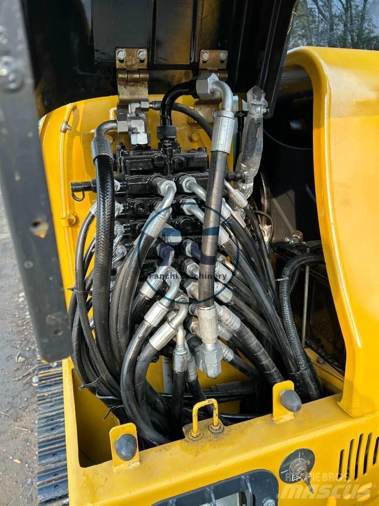 XCMG XE 60 DA 小型挖掘机