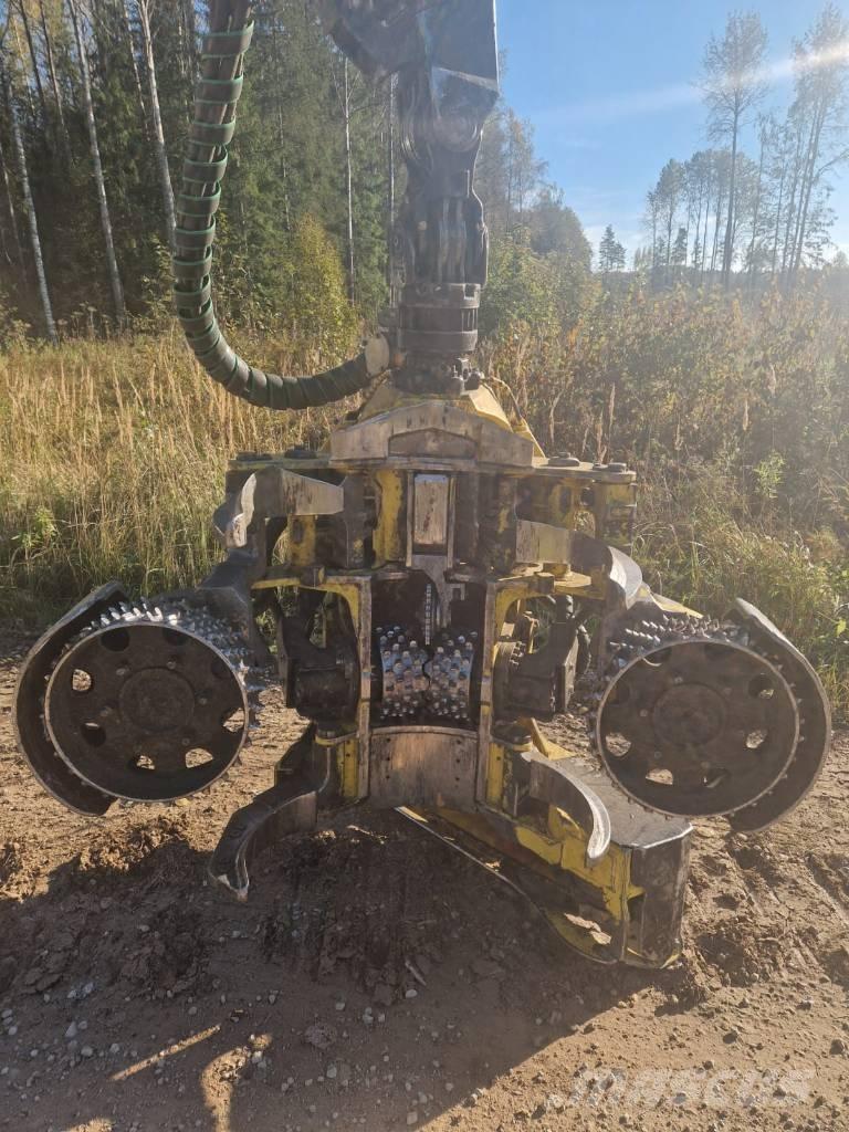 John Deere 1270G 收割机