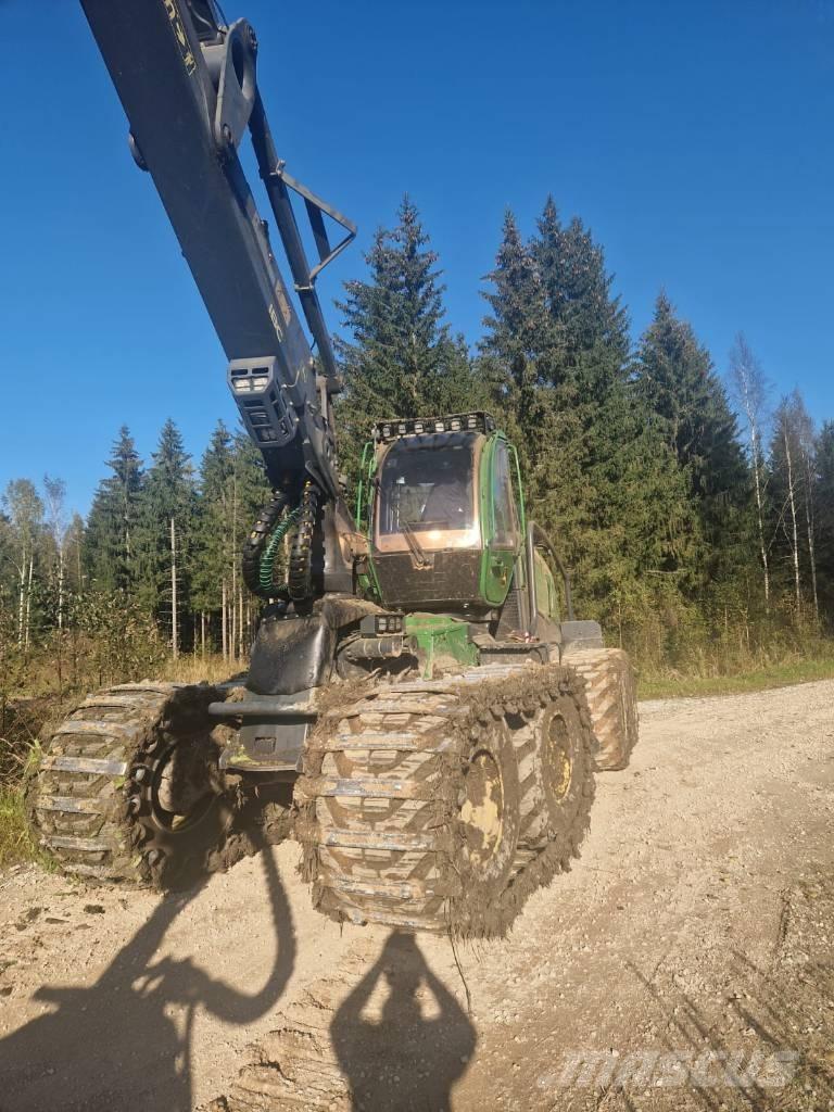 John Deere 1270G 收割机
