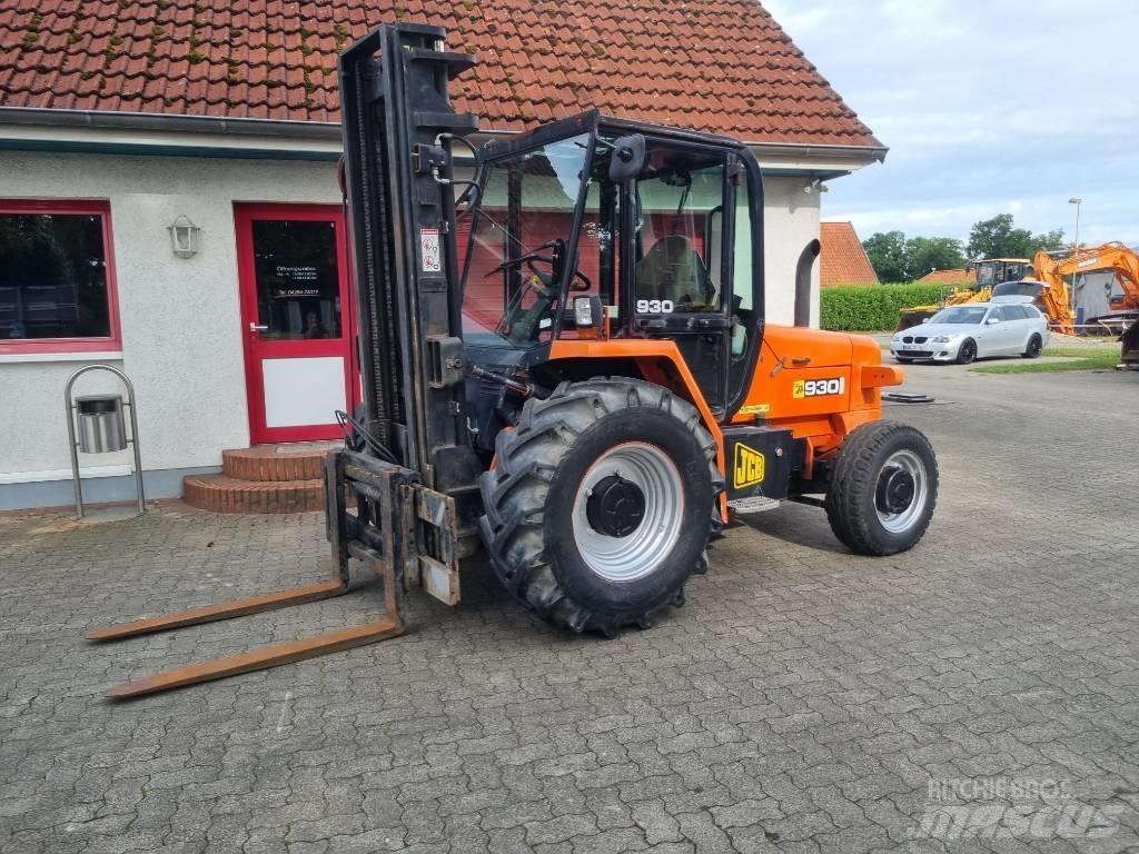 JCB 930-4 越野叉车|叉装车