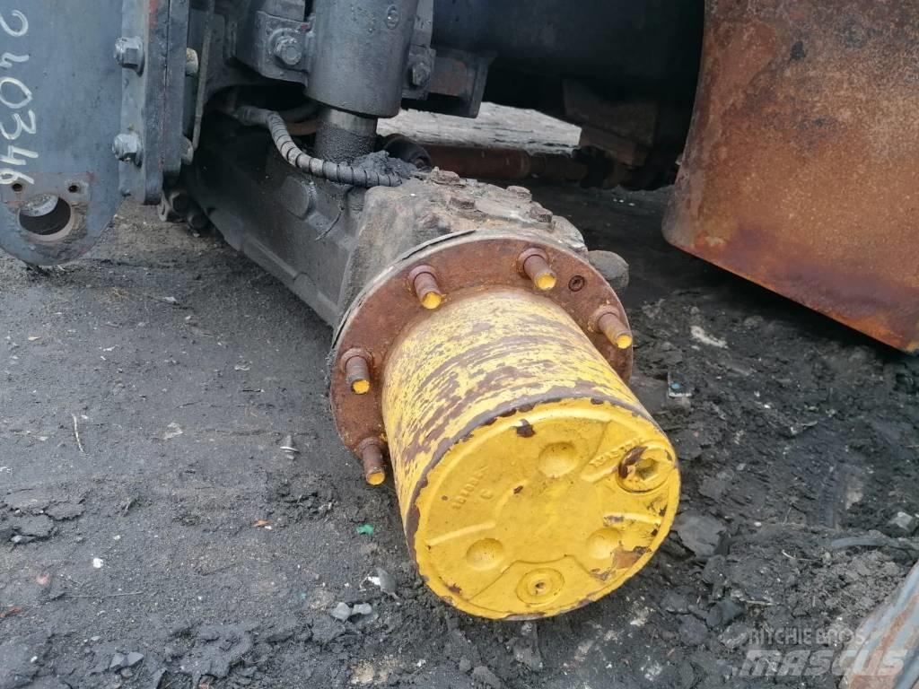 Volvo EW140 2002r 轮式挖掘机