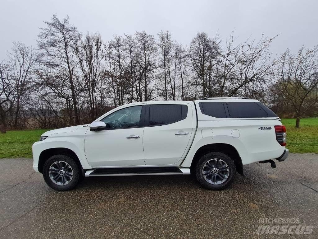 Mitsubishi L200 皮卡车