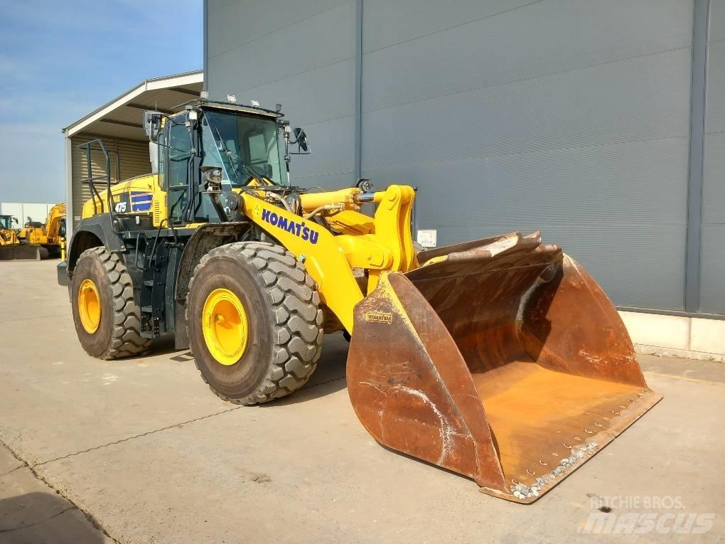 Komatsu WA475-10 轮式装载机