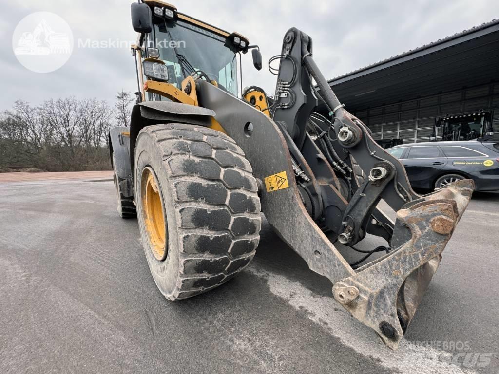 Volvo L 90 H 轮式装载机
