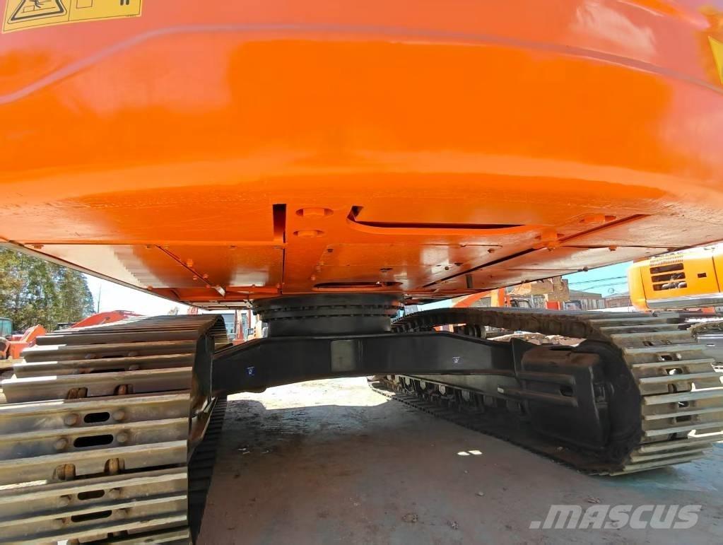 Doosan DX380LC-9 水陆两栖挖掘机