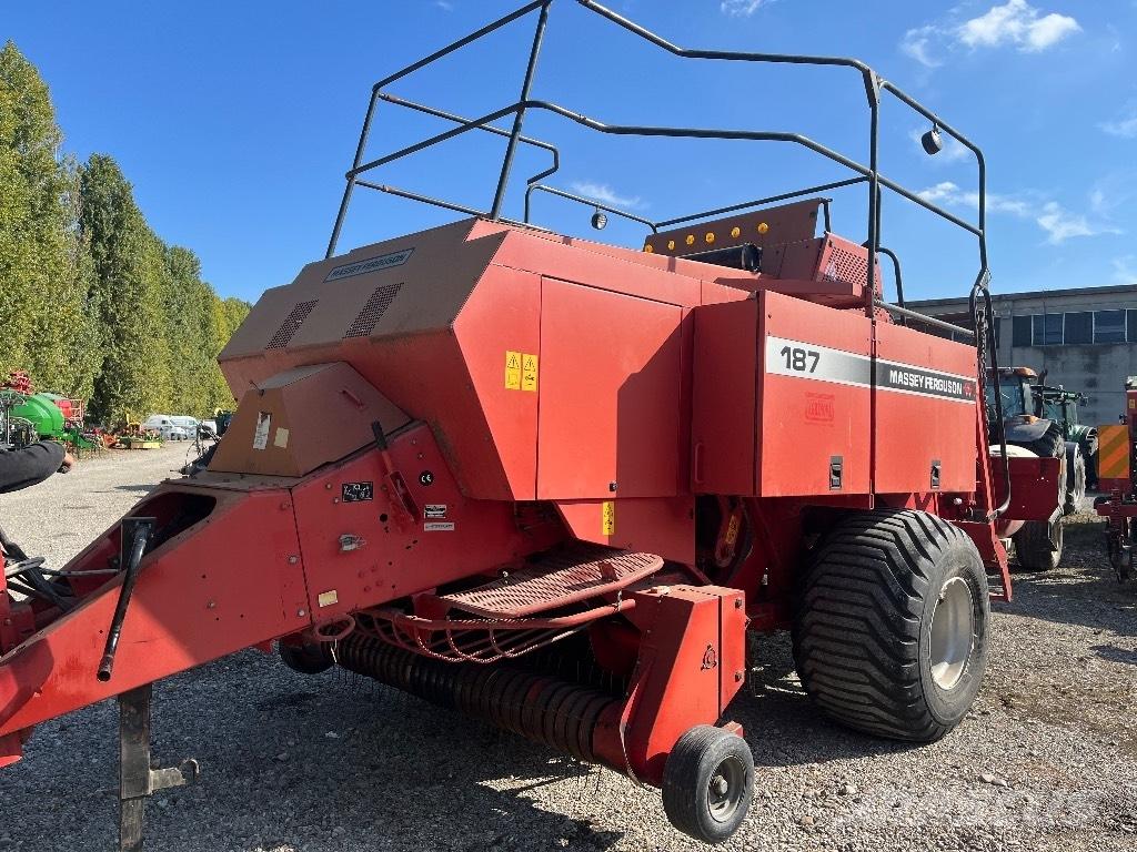 Massey Ferguson 187 方捆打捆机