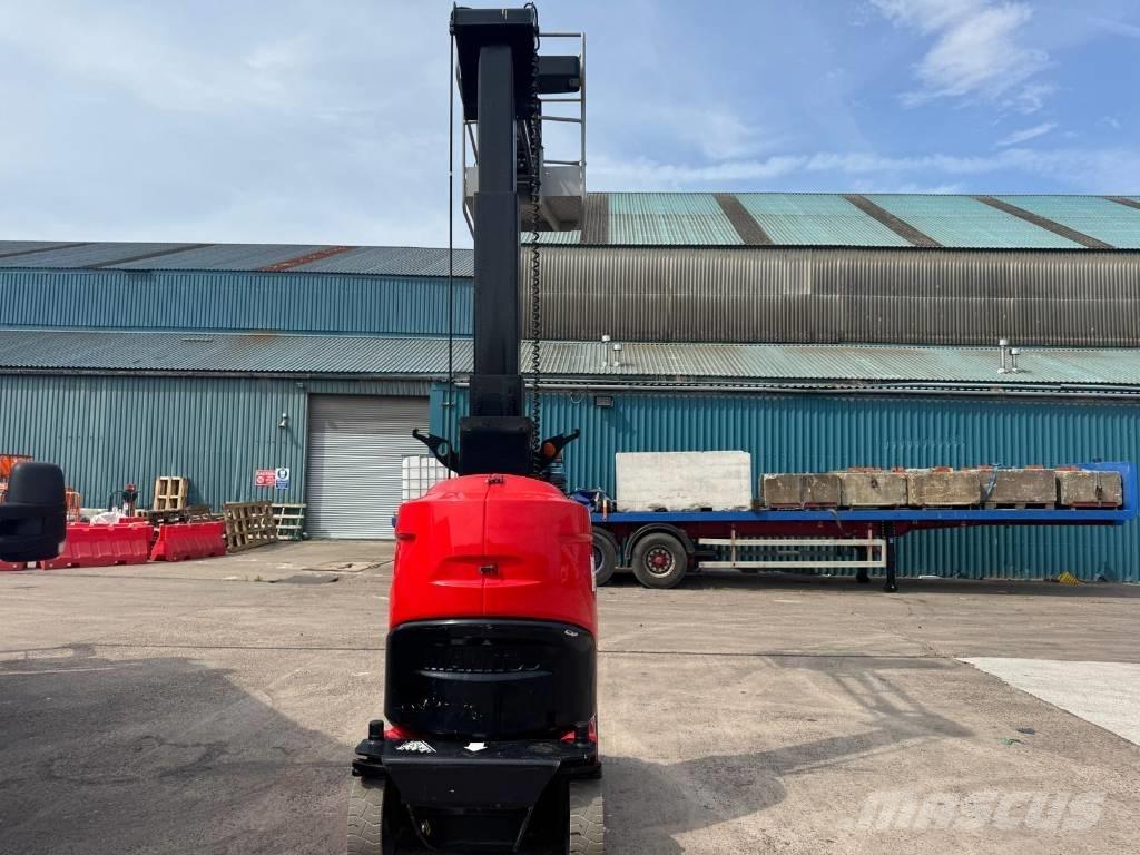 Manitou 100 VJR 客货电梯